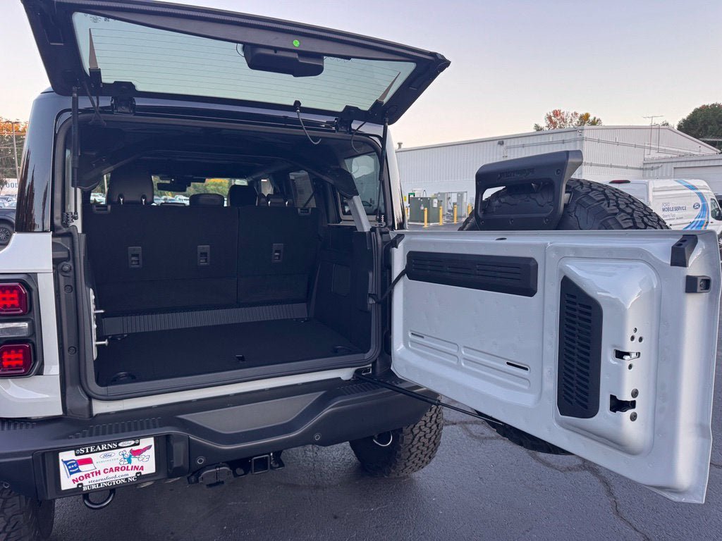 New 2026 Ford Bronco Raptor AWD/4WD image 42
