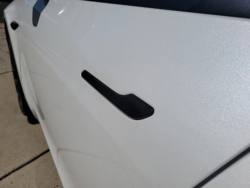 Used 2024 Tesla Model Y Long Range AWD/4WD image 8