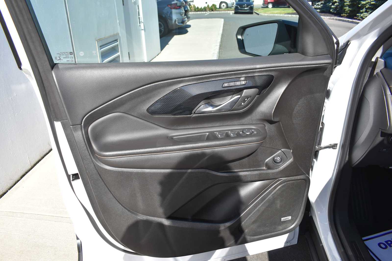 Used 2022 GMC Terrain AT4 w/ Infotainment Package II AWD/4WD image 17
