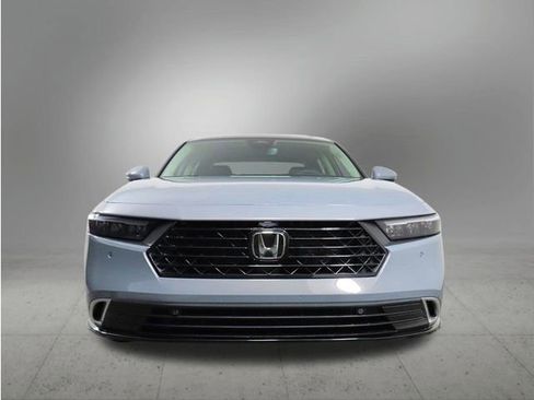 New 2026 Honda Accord Touring image 8