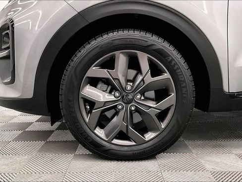 Used 2022 Kia Sportage Nightfall Edition FWD image 9