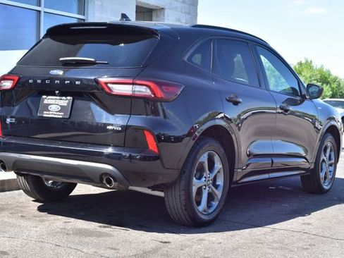 Used 2023 Ford Escape ST-Line AWD/4WD image 15