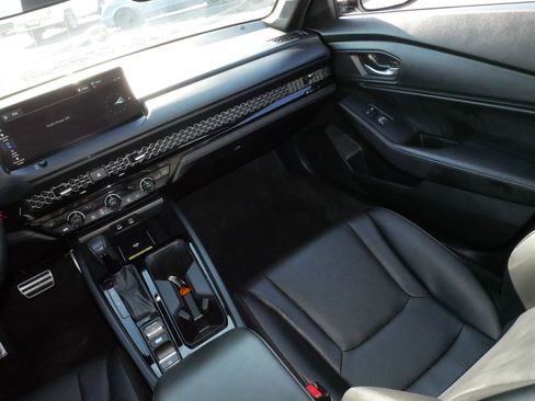 Certified 2025 Honda Accord Sport image 11