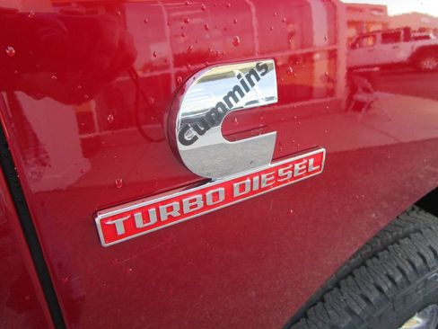 New 2026 RAM 2500 Tradesman AWD/4WD image 18