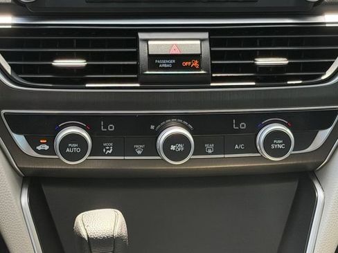 Used 2020 Honda Accord LX image 18