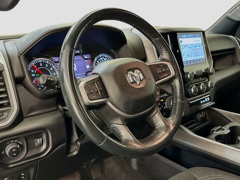 Used 2022 RAM 1500 Big Horn AWD/4WD image 18