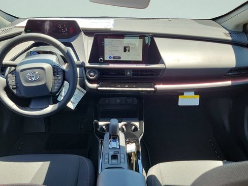 New 2026 Toyota Prius Plug-In Hybrid FWD image 11