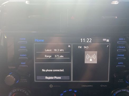 Used 2024 Toyota 4Runner TRD Off-Road image 2