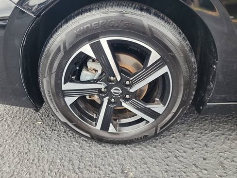 Used 2024 Nissan Sentra SV image 27