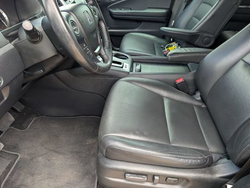 Used 2019 Honda Ridgeline RTL image 8