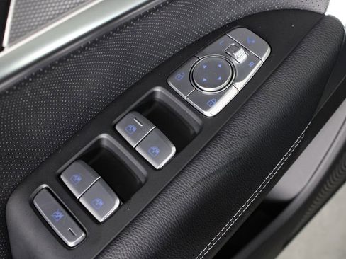 Used 2026 Genesis G70 2.5T Prestige RWD image 22