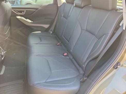 Used 2023 Subaru Forester Limited AWD/4WD image 16