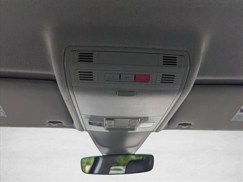 Used 2024 Volkswagen Tiguan Wolfsburg Edition FWD image 19