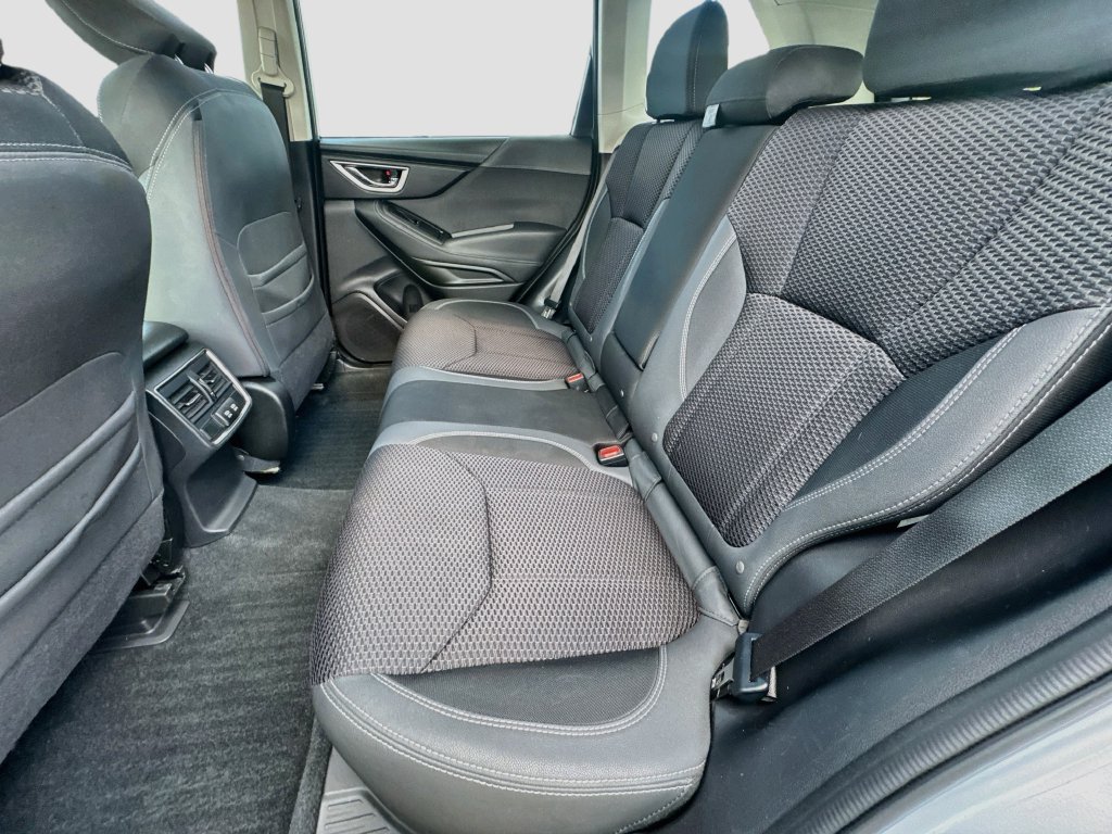 Used 2021 Subaru Forester Premium AWD/4WD image 29