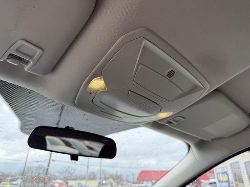 Used 2016 Ford Escape SE w/ Equipment Group 201A image 21