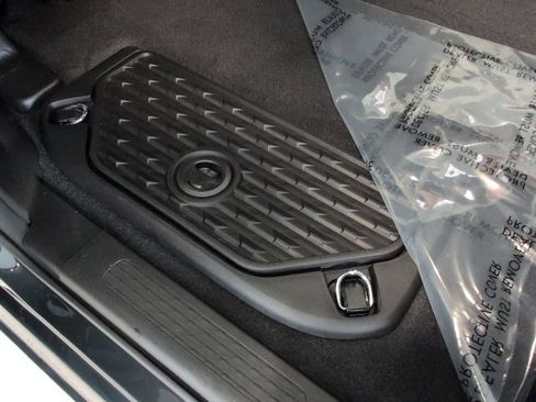 New 2026 RAM 1500 4x4 Crew Cab image 37