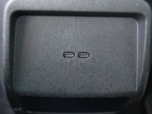 Used 2025 Chevrolet Equinox EV LT FWD image 46