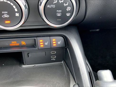 Used 2024 MAZDA MX-5 Miata Grand Touring w/ Weather Package RWD image 36