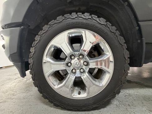 Used 2020 RAM 1500 Big Horn AWD/4WD image 11