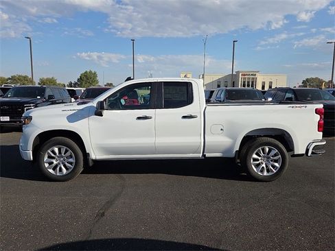 New 2026 Chevrolet Silverado 1500 Custom image 2