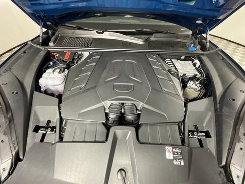 Used 2025 Porsche Cayenne S image 29