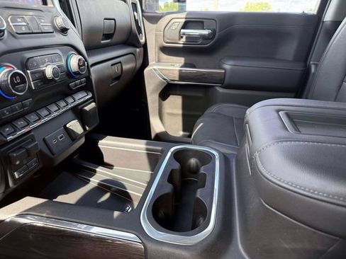 Used 2020 Chevrolet Silverado 1500 LTZ w/ LTZ Premium Package AWD/4WD image 33