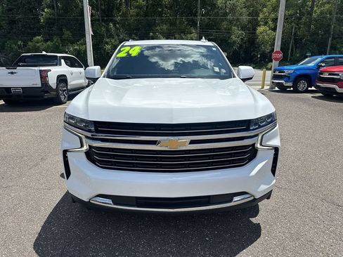 Used 2024 Chevrolet Suburban LT AWD/4WD image 11