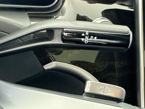 Used 2024 Mercedes-Benz C 300 4MATIC Sedan image 18
