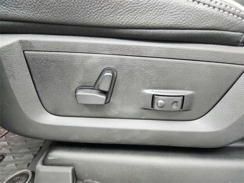 New 2026 RAM 2500 Rebel w/ Rebel Level 2 Equipment Group image 20