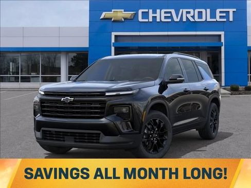 New 2026 Chevrolet Traverse LT w/ Midnight/Sport Edition FWD image 6
