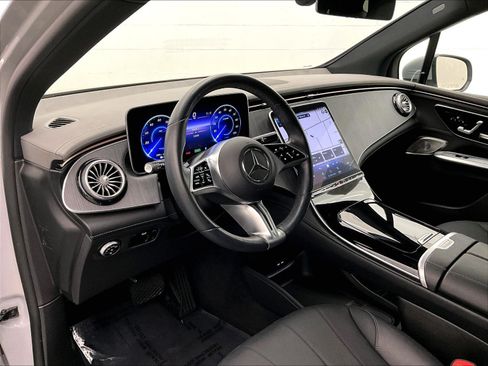 Certified 2024 Mercedes-Benz EQE 350+ 4MATIC SUV image 19