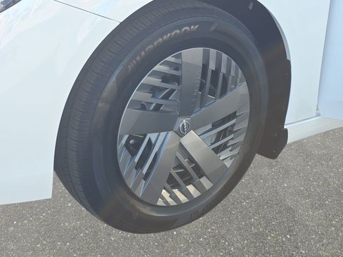 New 2026 Nissan Sentra SV w/ Floor Mat Package FWD image 28