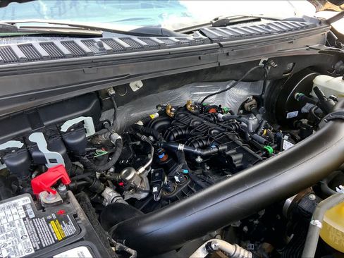 Used 2021 Ford Expedition XLT RWD image 31