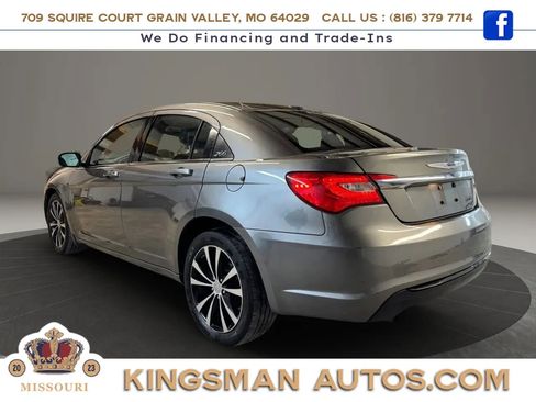 Used 2012 Chrysler 200 S image 6