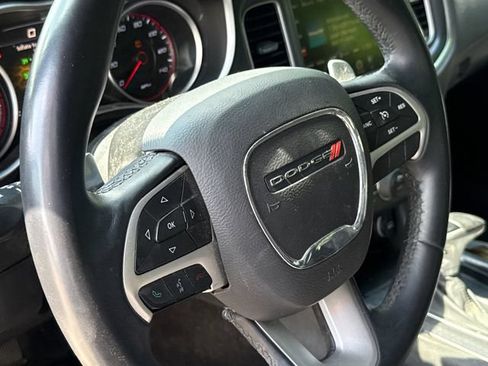 Used 2015 Dodge Charger SXT RWD image 24
