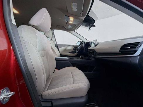 Certified 2025 Nissan Rogue SV AWD/4WD image 25