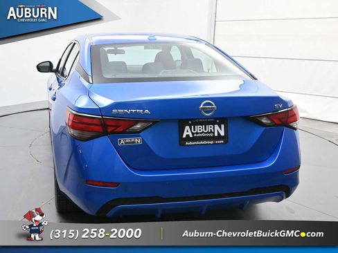 Used 2022 Nissan Sentra SV w/ Trunk Package image 11