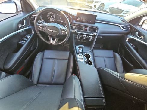 Used 2022 Genesis G70 2.0T image 14