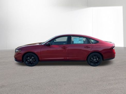 New 2025 Honda Accord SE image 5