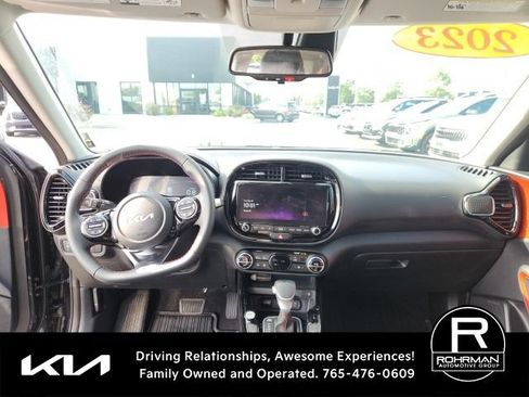 Used 2023 Kia Soul GT-Line w/ GT-Line Technology Package FWD image 10
