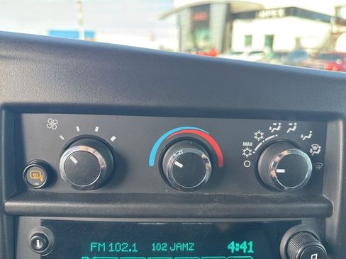 Used 2024 Chevrolet Express 2500 w/ Driver Convenience Package RWD image 16