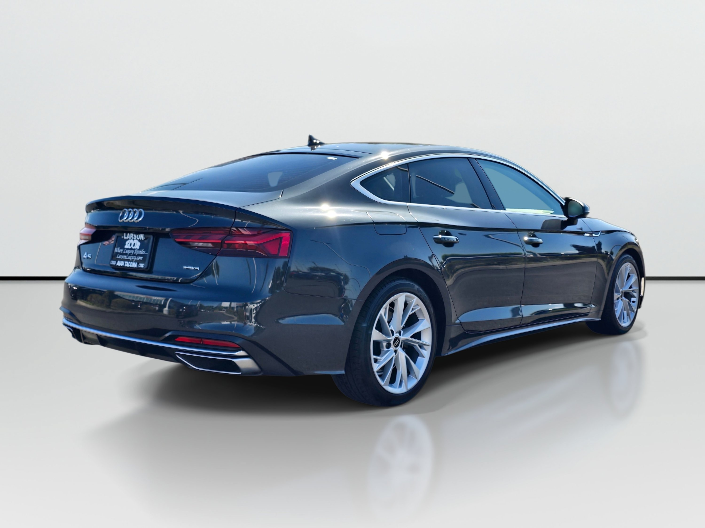 Used 2023 Audi A5 2.0T Premium Plus w/ Premium Plus AWD/4WD image 5