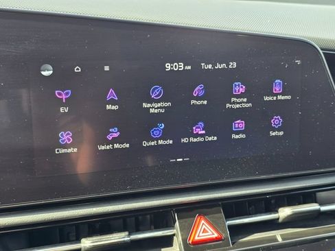 Certified 2024 Kia Niro Wind w/ Wind Preserve Package FWD image 29