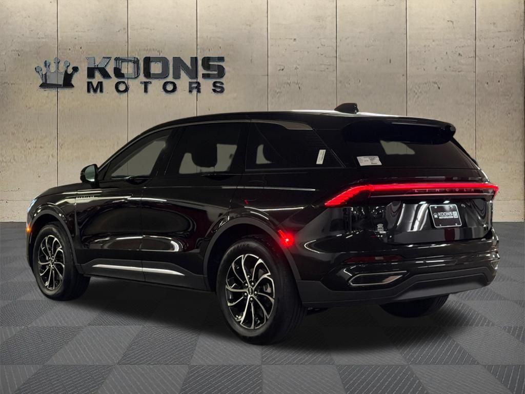 New 2026 Lincoln Nautilus Premier AWD/4WD image 5