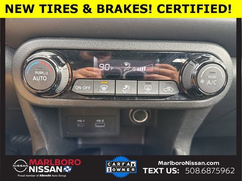 Certified 2024 Nissan Kicks SR image 24