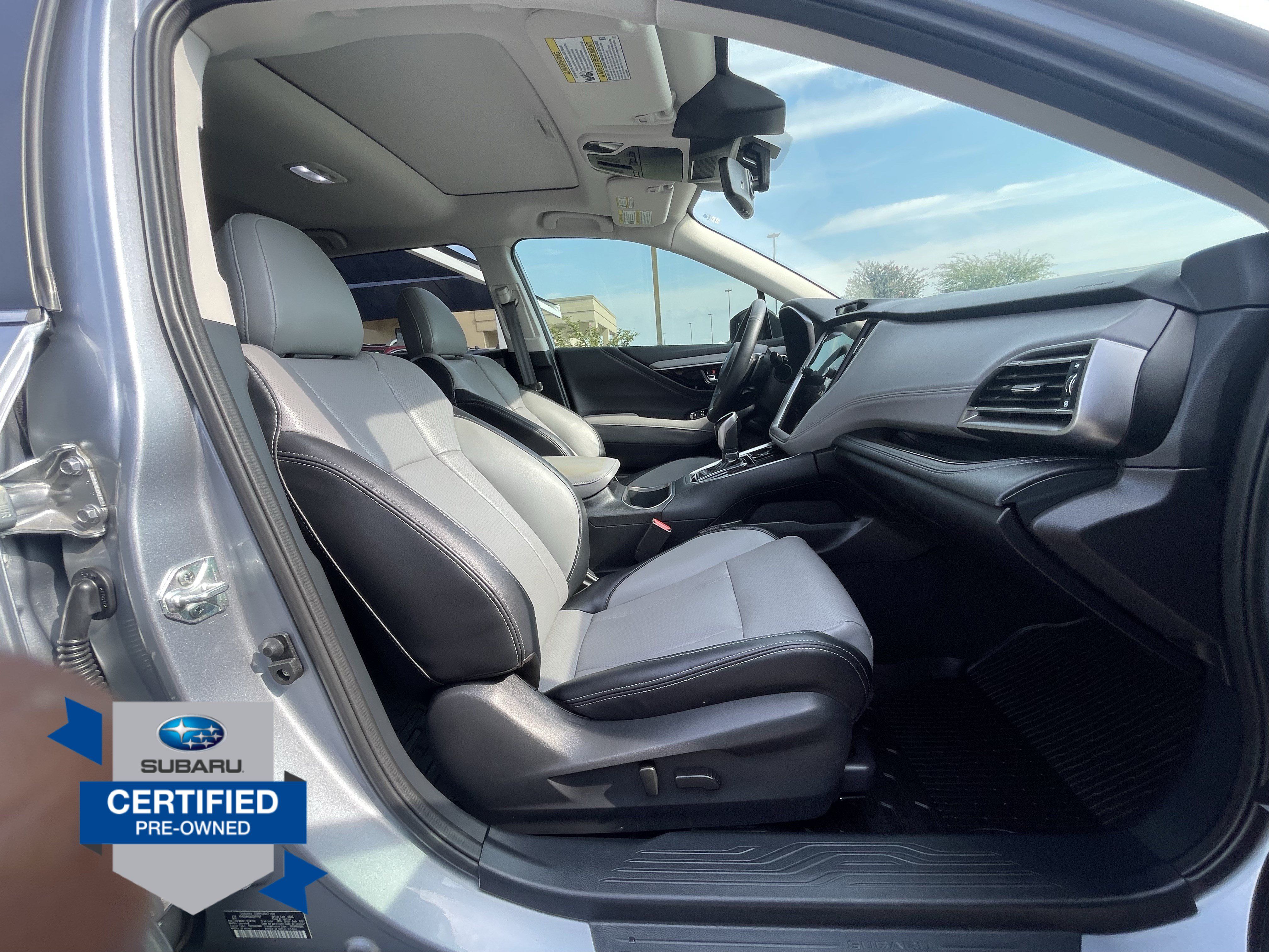 Certified 2025 Subaru Outback Limited AWD/4WD image 10