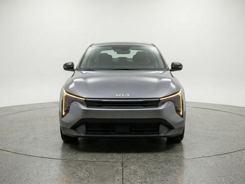 Used 2025 Kia K4 FWD image 2