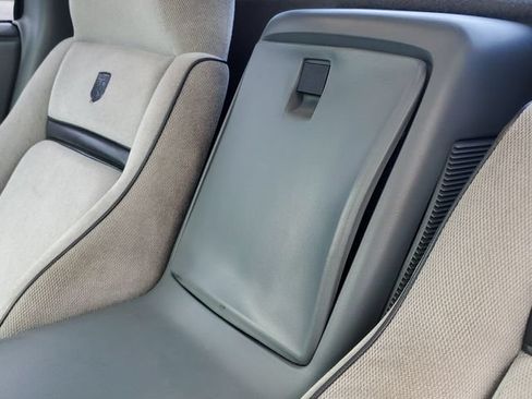 Used 1987 Pontiac Fiero GT RWD image 16
