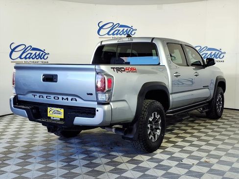 Used 2023 Toyota Tacoma TRD Off-Road image 7