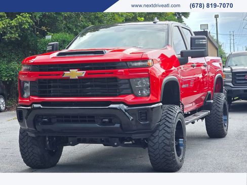 Used 2024 Chevrolet Silverado 2500 Custom w/ Custom Convenience Package AWD/4WD image 1